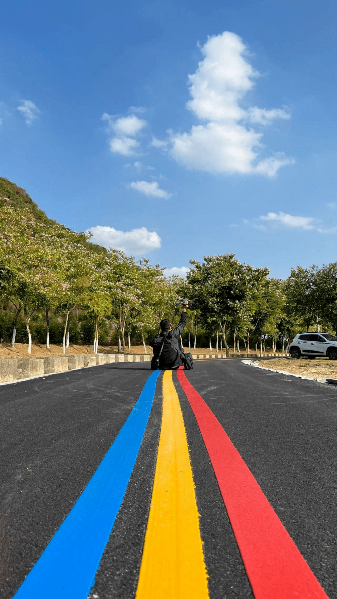 来宾这条"彩虹公路"预计会火!你去打卡了吗?_旅游观光_道路_根线