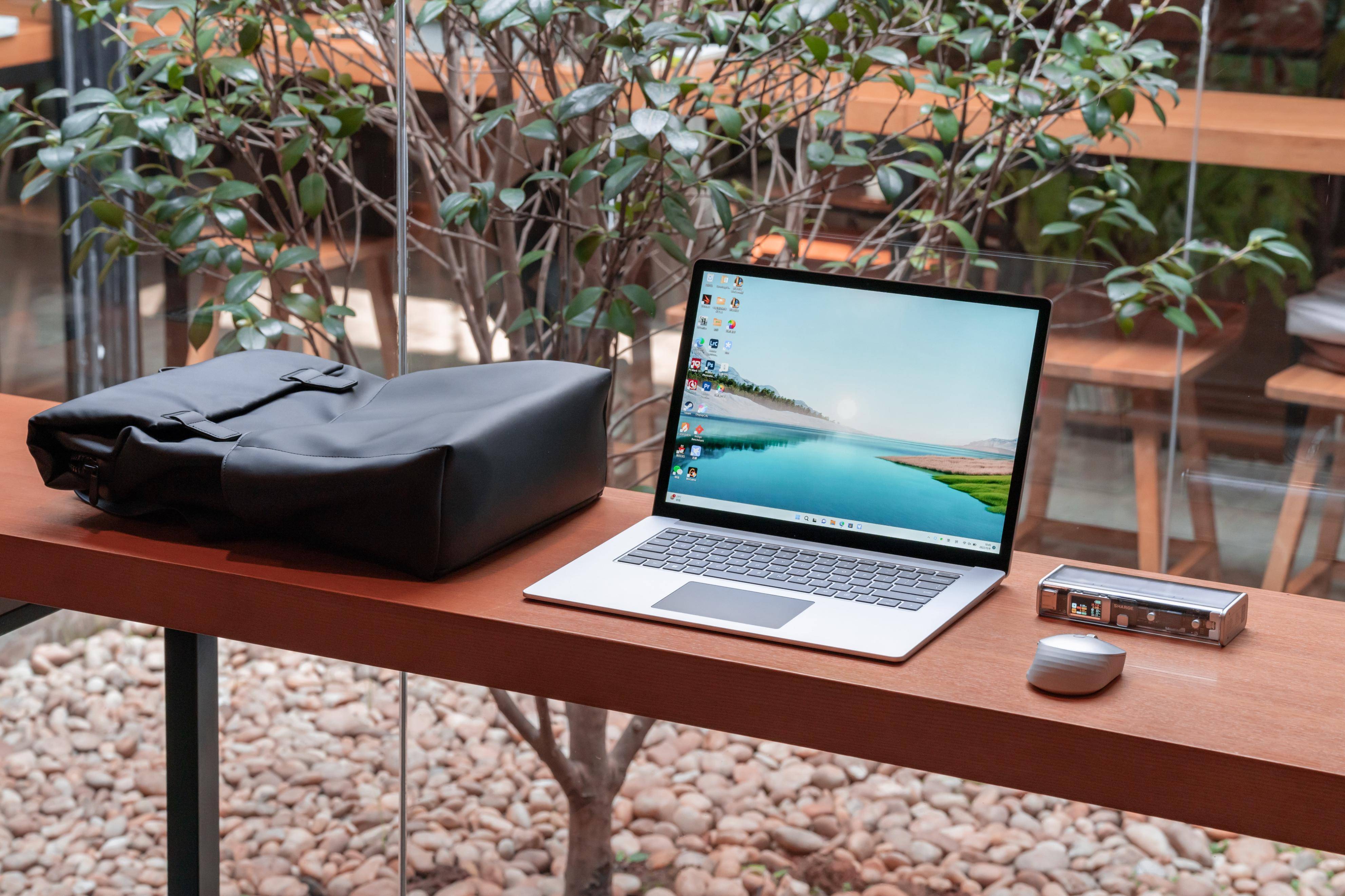 Surface Laptop 5 详测：模具延续经典，配置常规升级，性能表现亮眼