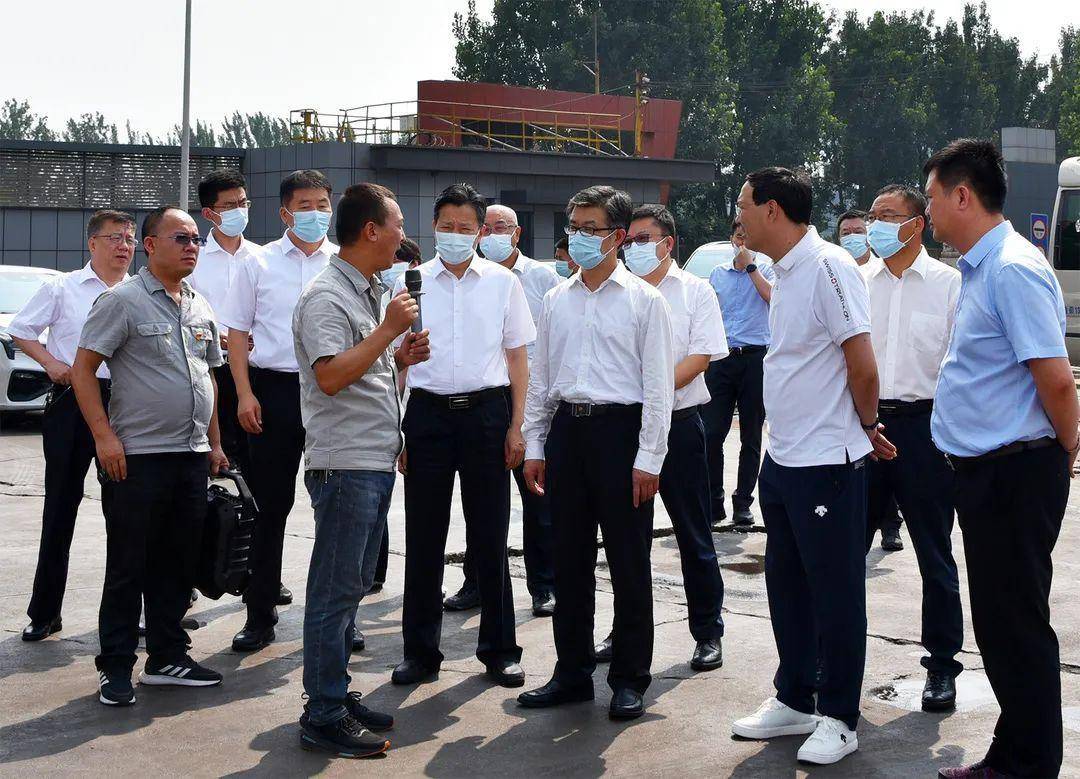 2008年,杜振增先后荣获"河北省非公有制经济组织先进个人"唐山市