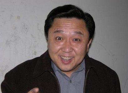 于谦,艺术界的一股清流,谁人不羡慕,背后的身份太多,真是个大财团