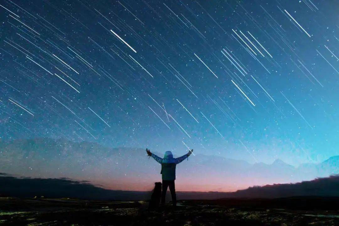 狮子座壁纸流星雨图片