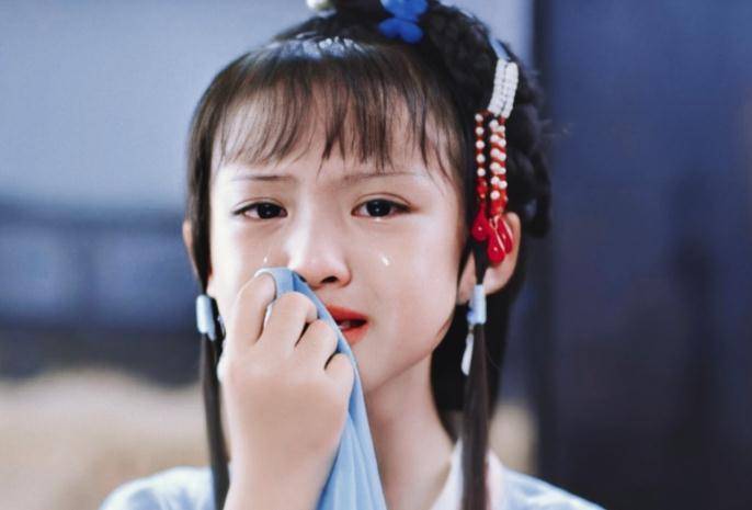 《小戏骨红楼梦》4年,“林黛玉”悄悄长大,13岁的腿长成焦点_周漾玥_角色_形象