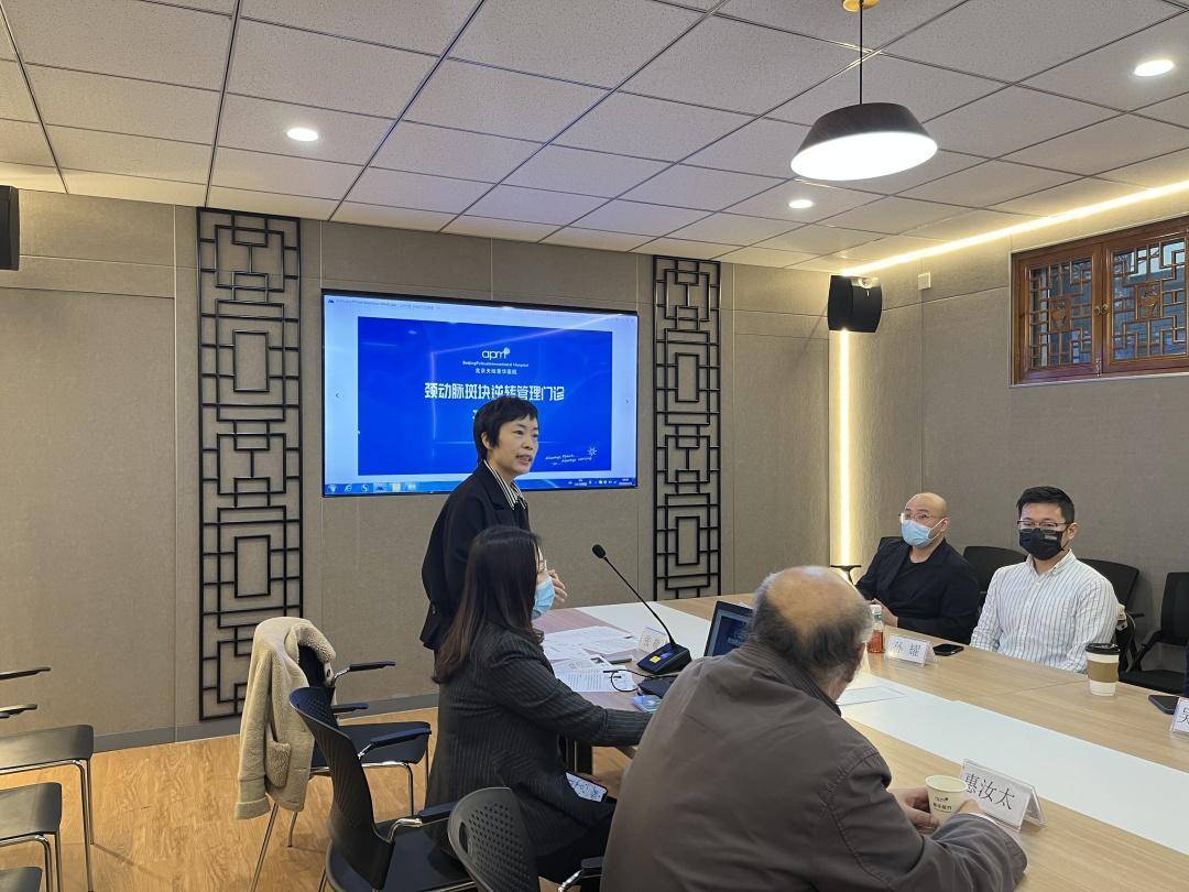 治疗方式,做好颈动脉斑块管理,预防斑块破裂,脱落或进展,由楚建民教授