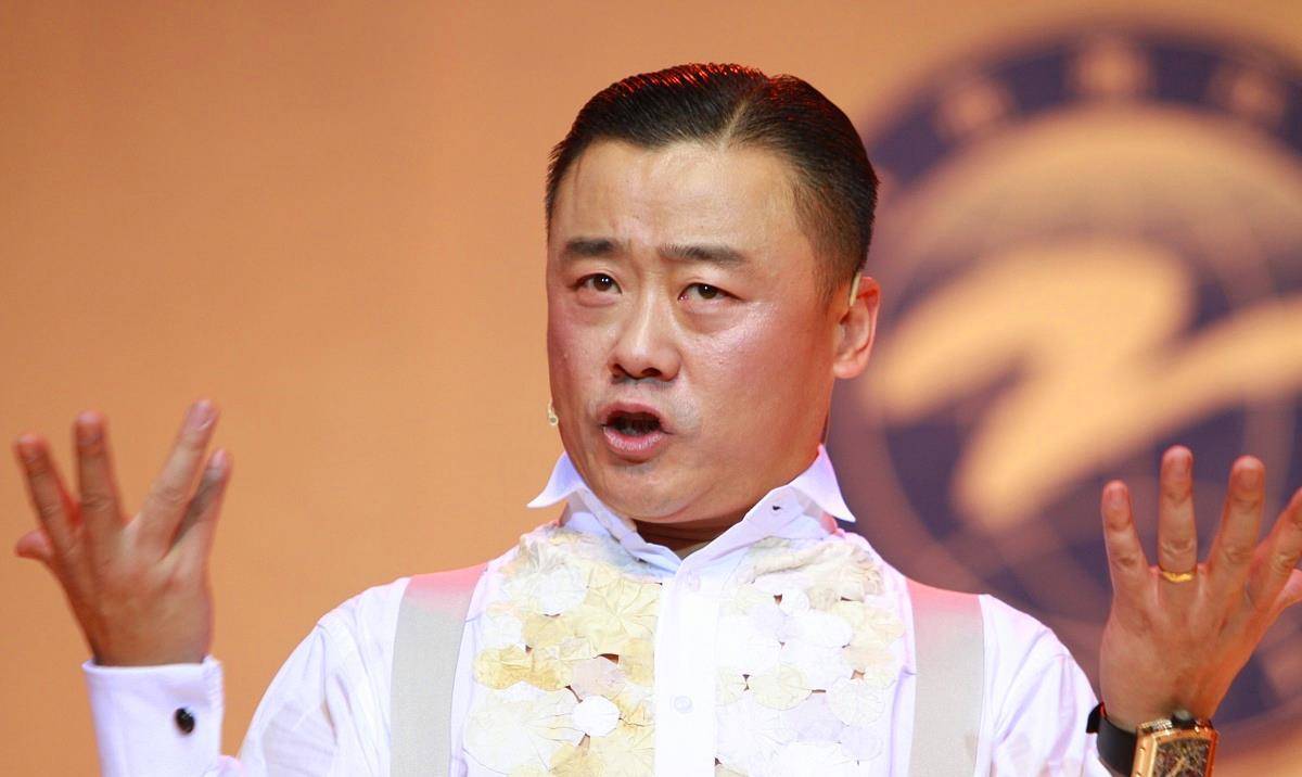 周立波夫妇宴请上海滑稽戏老艺人,明年或将登台演出!_海派_舞台_开心