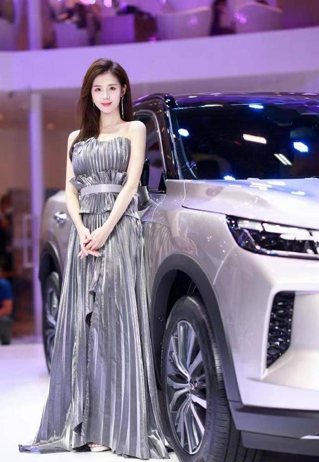 女友是车模,爱情长跑6年,两人高调领证_张炎_北京首钢队_身高