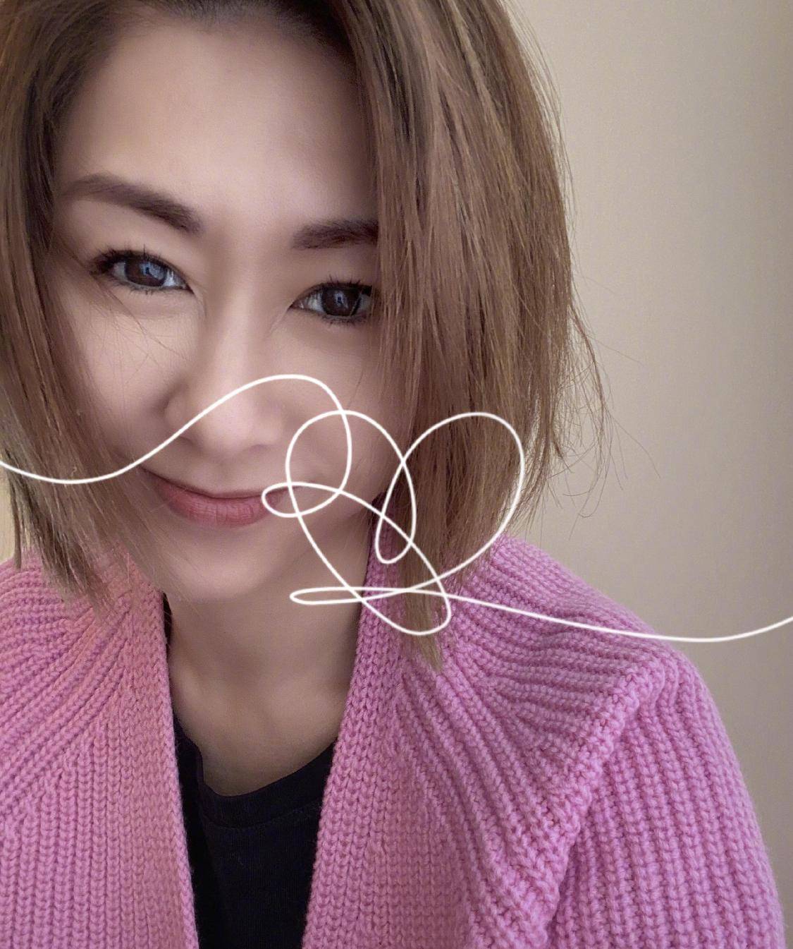 胡定欣仍没着落,六年没恋爱直言已没感觉,"痴线"回应好友结婚_林夏薇