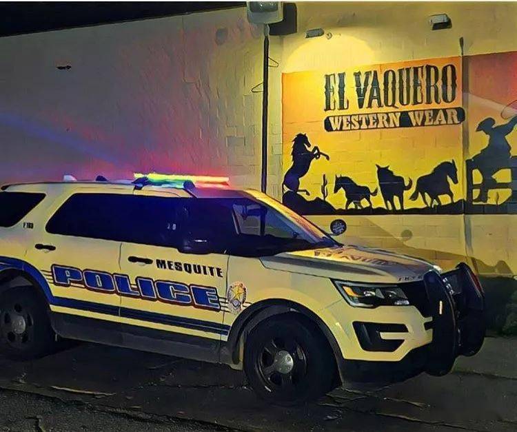 【美国德州警车】和当地民风一样彪悍的存在_火器_视频_战术