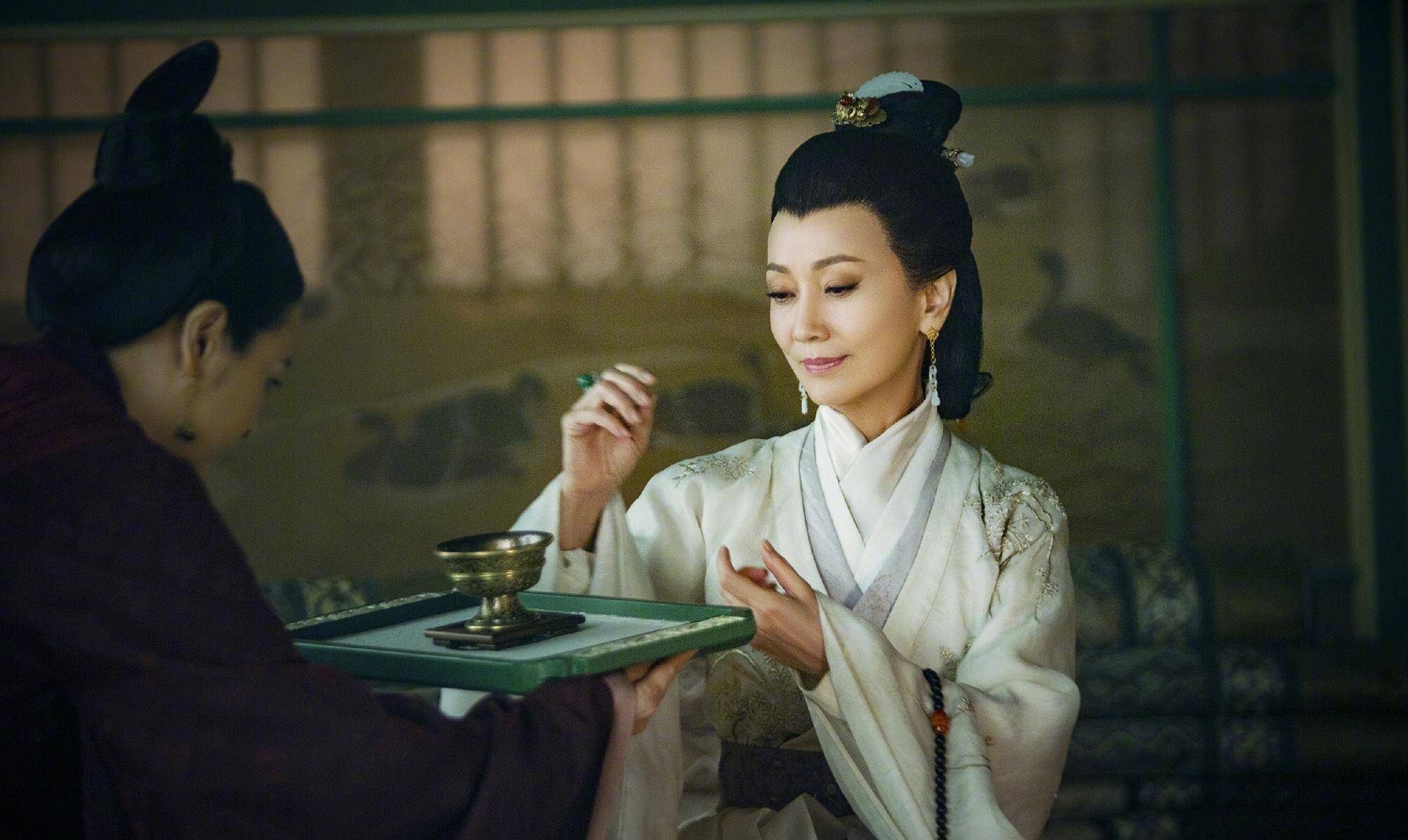 赵雅芝《上阳赋》剧照被晒出,十分具有意境美._观众_工作_时间