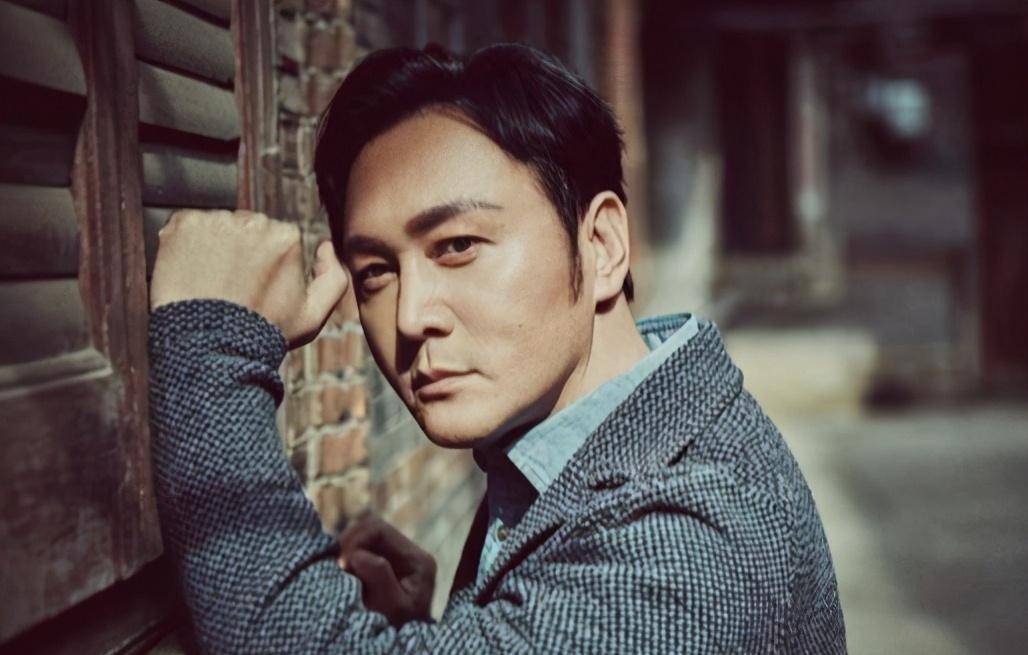 被前妻骗走五千万,6个孩子无一亲生,比王宝强还惨的他今如何了_赵擎