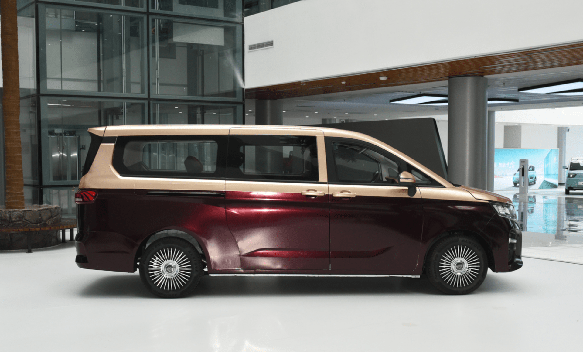 北汽王牌mpv,外观大气_搜狐汽车_搜狐网