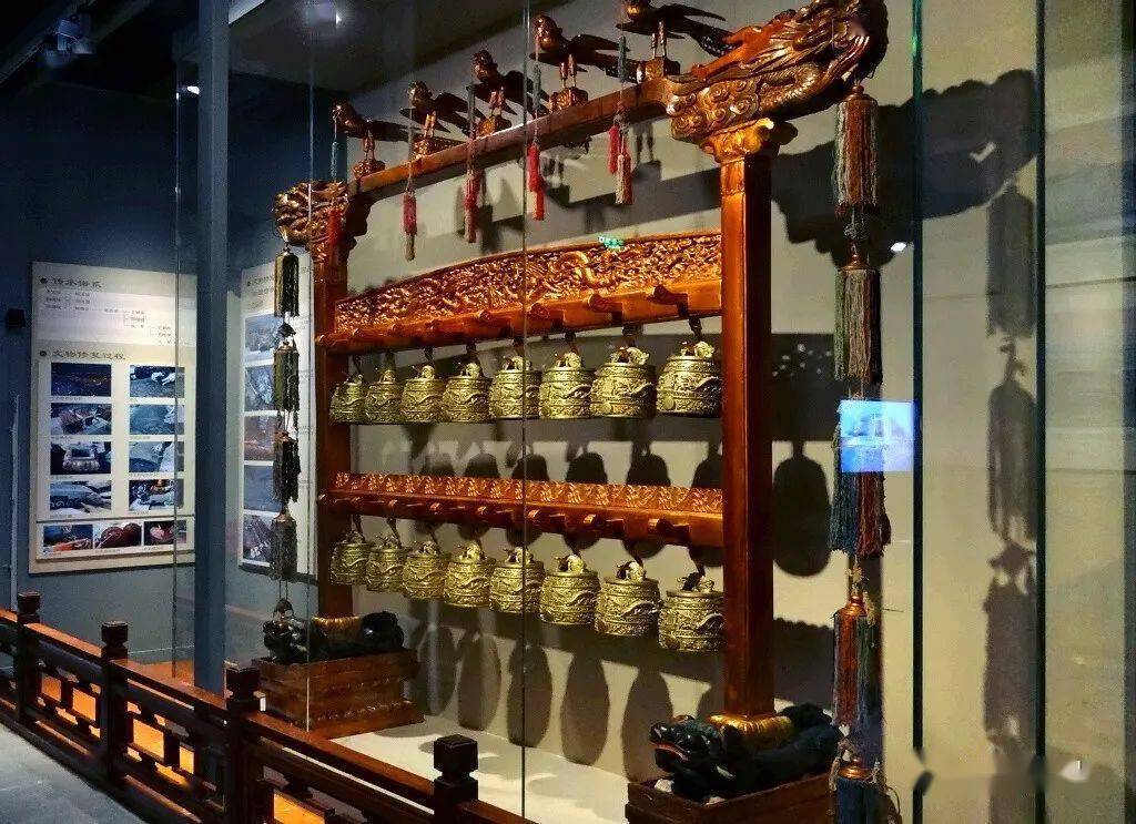 金钟玉磬在内的韶乐乐器沈阳故宫藏乾隆三十四年款鎏金铜编钟皇家坛庙