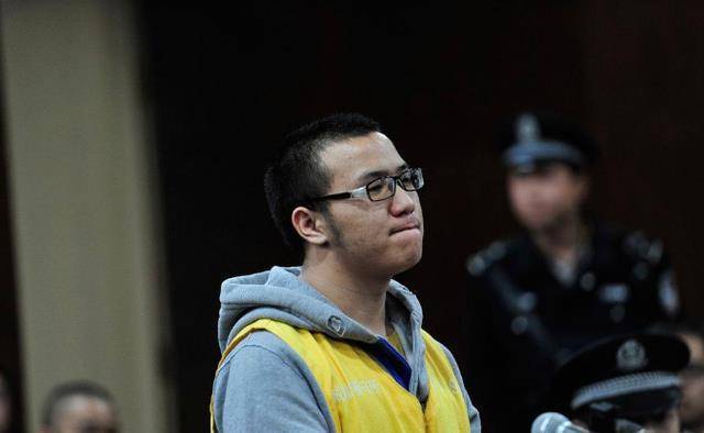 雷楚年_同学_成绩