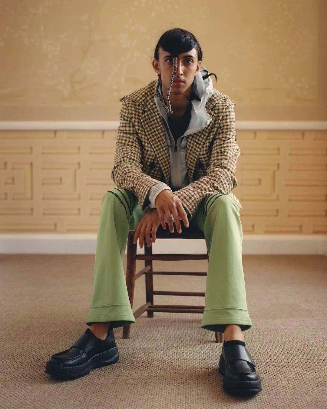 圣马丁新锐设计师kiko kostadinov挑战你对工装的想象_设计界_风格