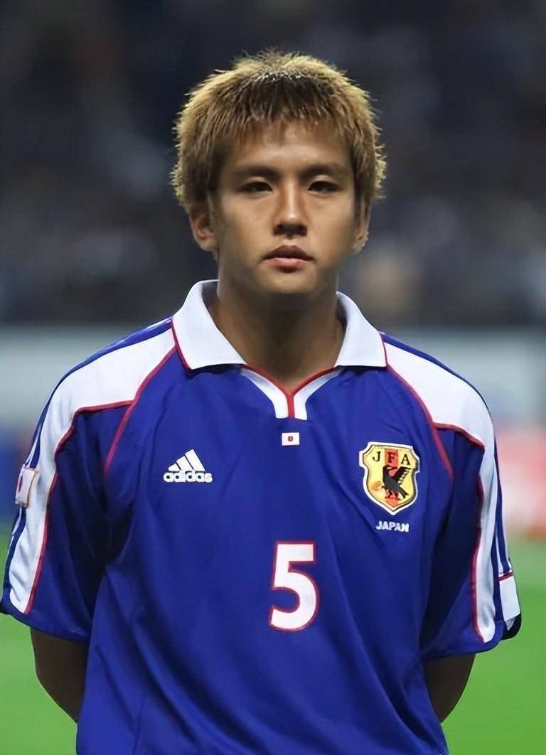 日本前国脚稻本润一加盟冲击冠军_联赛_足球小将_赛季