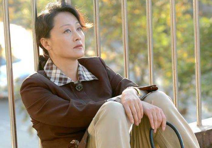 老戏骨王姬:为智障儿子花光积蓄,却让女儿"还债"10年_因为_弟弟_母亲