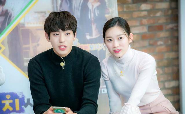 女友传是金瑟琪,名副其实猫奴:《社内相亲》安孝燮5件可爱趣闻_王嘉尔