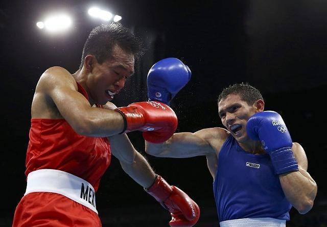 拳击与亲情,温情且励志——电影《父子拳王》观后感_孩子_父亲_影片