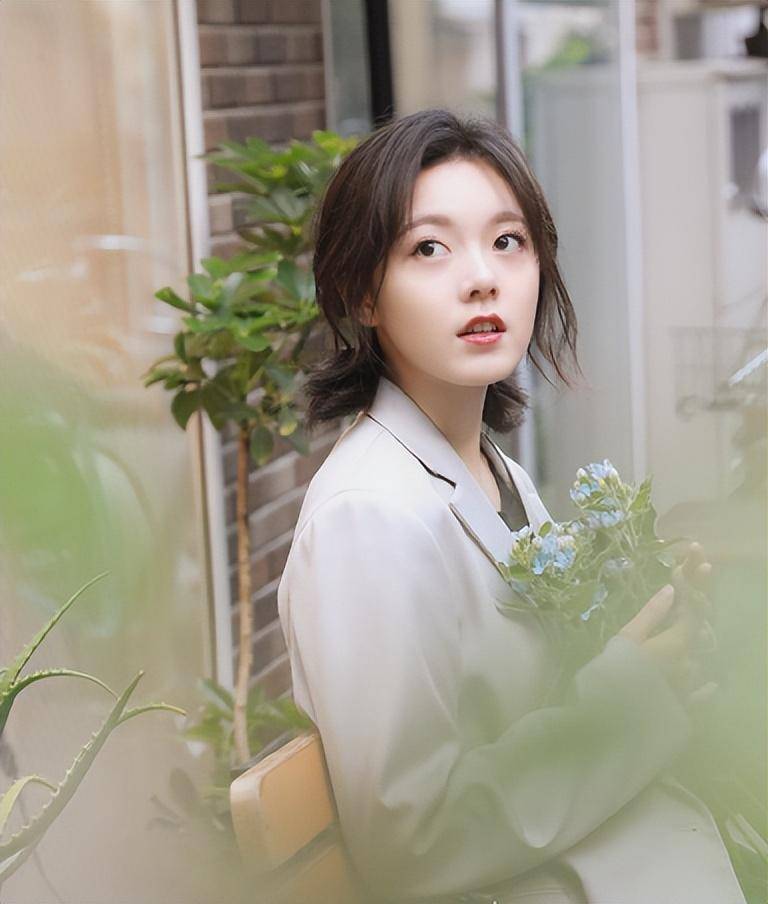 "妙妙"赵今麦字体火了,高考真实成绩被扒出,网友:还不如我_明星_考试