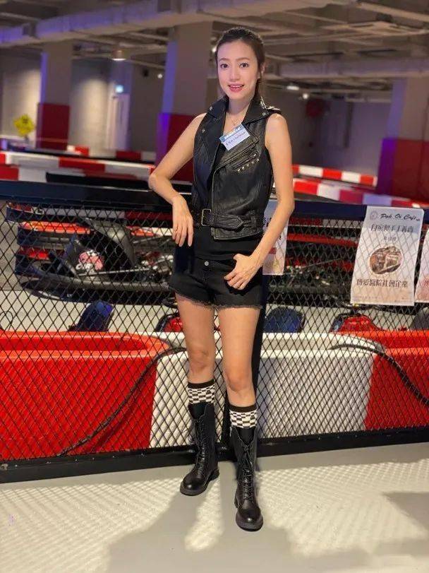 慢驶高卡车 李思欣输人唔输阵造型远胜实力_包尾_一身_因为