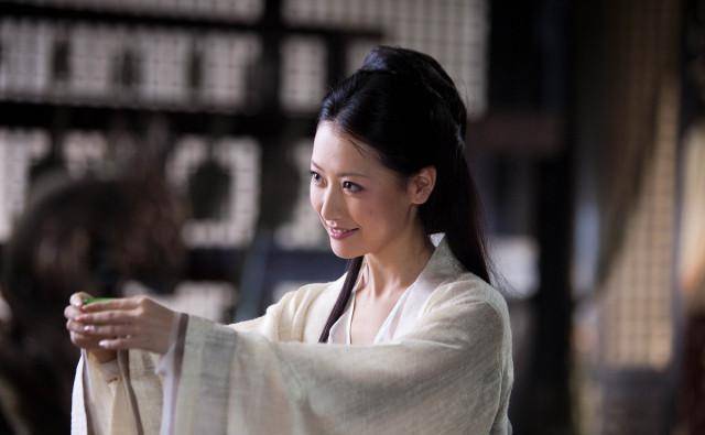 电视剧《神话》里的玉漱公主,一名远离故乡的图安国公主,要嫁给秦始皇