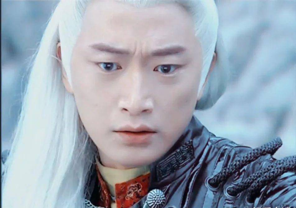 可是,萧廷的刻意接近与撩妹手段,都是阿卑罗王的计划罢了,萧廷这个人