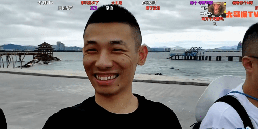 dnf旭旭宝宝住进大别墅,竟要四万块一晚上,却和想象中的有差距_宝哥