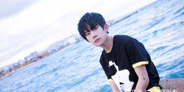 易烊千玺:自从换上这一款发型后,从阳光少年到魅力型男完美转变_易阳