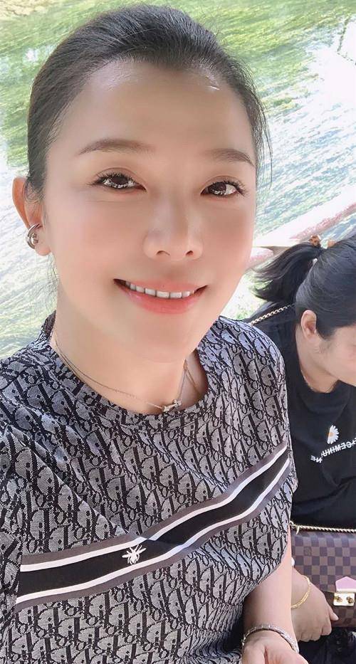 "可谓是十分通透了.李佳璇这样乐