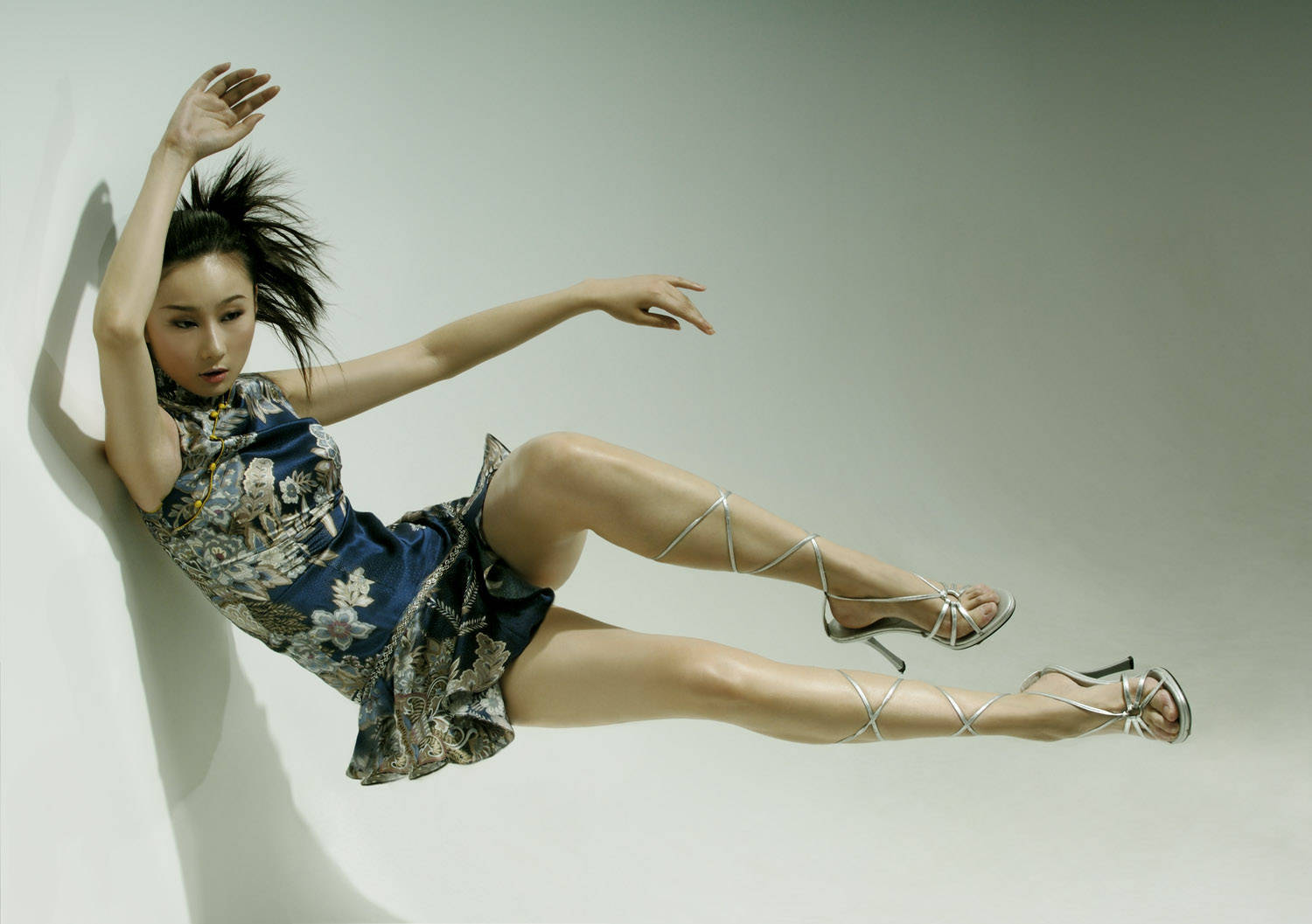 闪嫁电视导演后分手,今44岁身价上亿_马艳丽_行业_外表