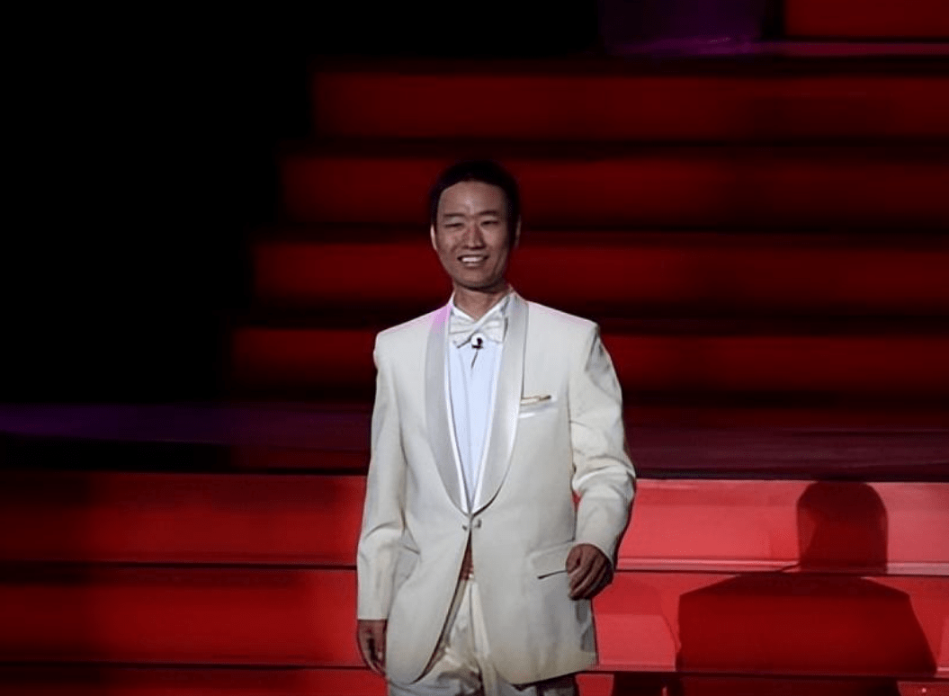 丛飞:患癌去世6年后,妻子被意外砸死,16年过去,女儿怎样了?