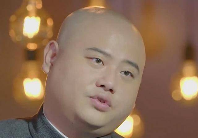 《欢乐喜剧人》淘汰白鸽孙建弘,冠军如今也落魄,江郎才尽?