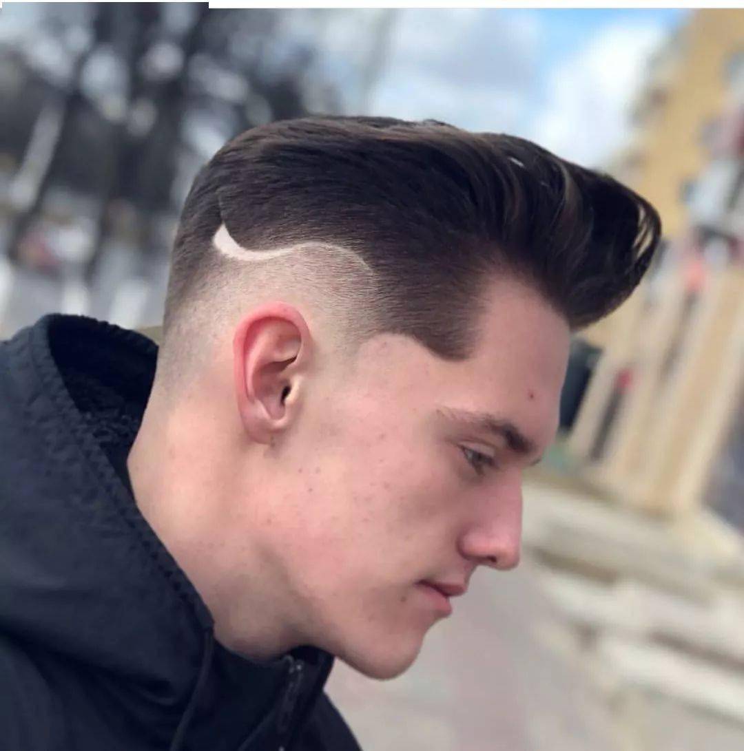 这才是男人该有的发型