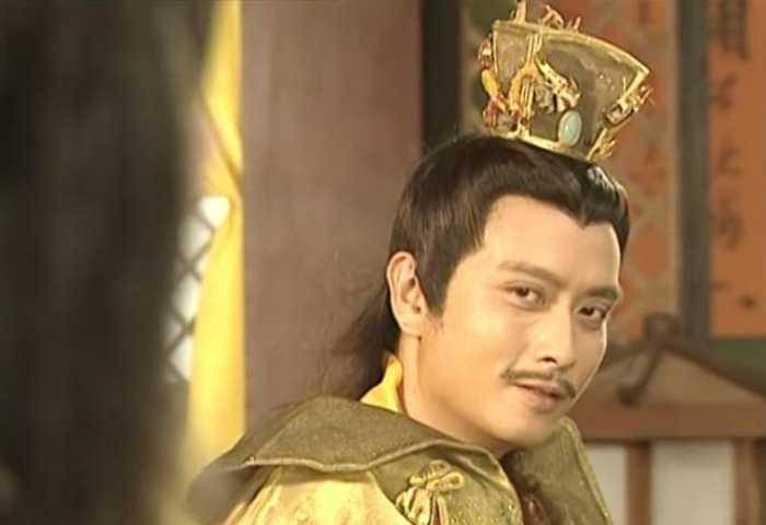 比如《隋唐英雄传》里面的隋炀帝;偶尔碰到合适的角色,谢君豪也会再