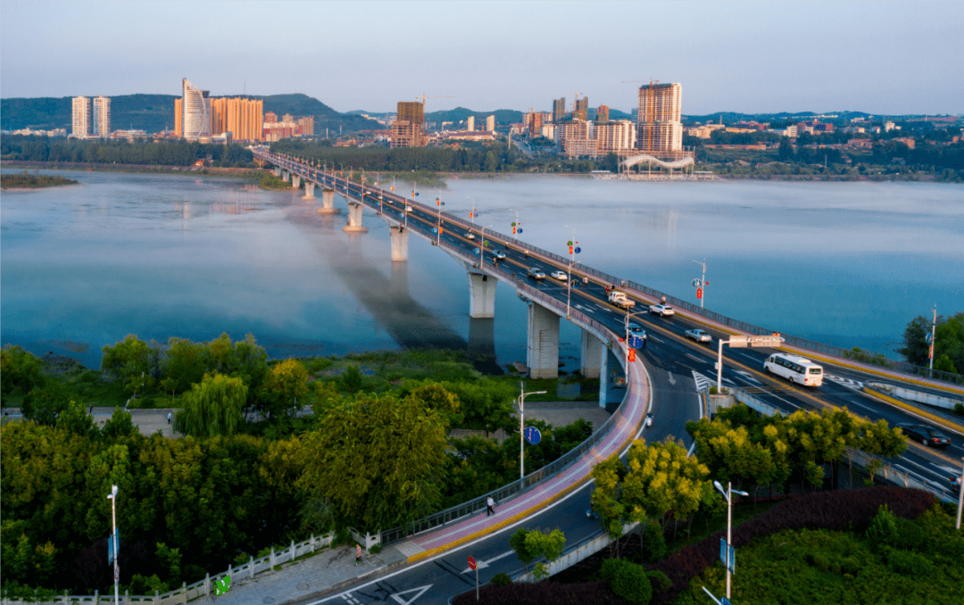 十堰这里上榜"中国百强"!凭实力出圈