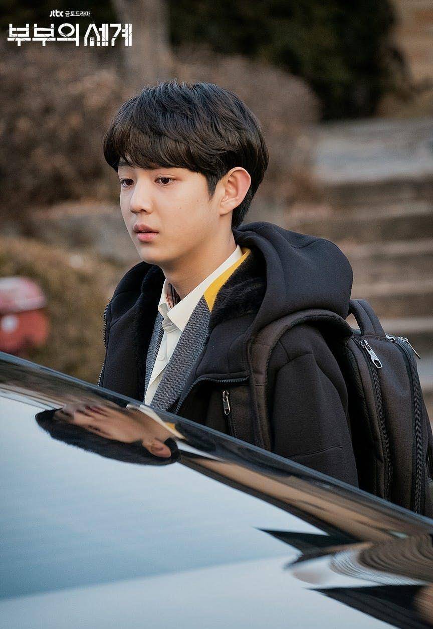 《夫妻的世界》金喜爱儿子拍摄期间暴风成长!才14岁身高近180