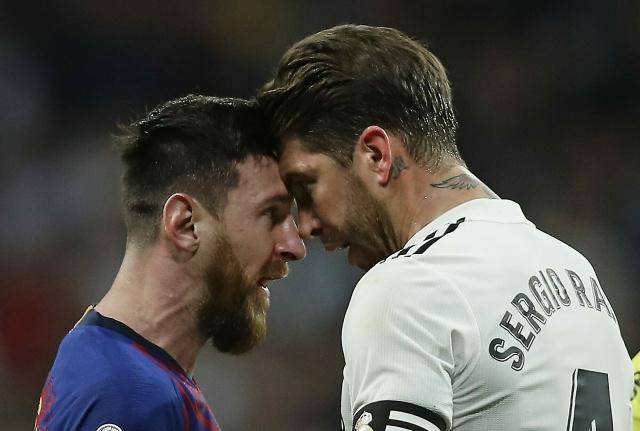 拉莫斯危险犯规吃黄牌,他与梅西头顶头争吵_红牌_动作_比赛