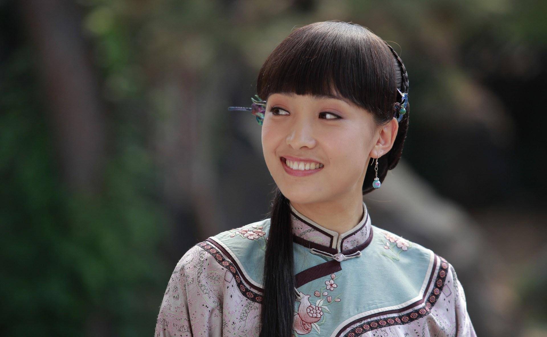 24岁嫁入豪门,联合情夫骗取丈夫财产,最终被丈夫3刀了结生命_白静