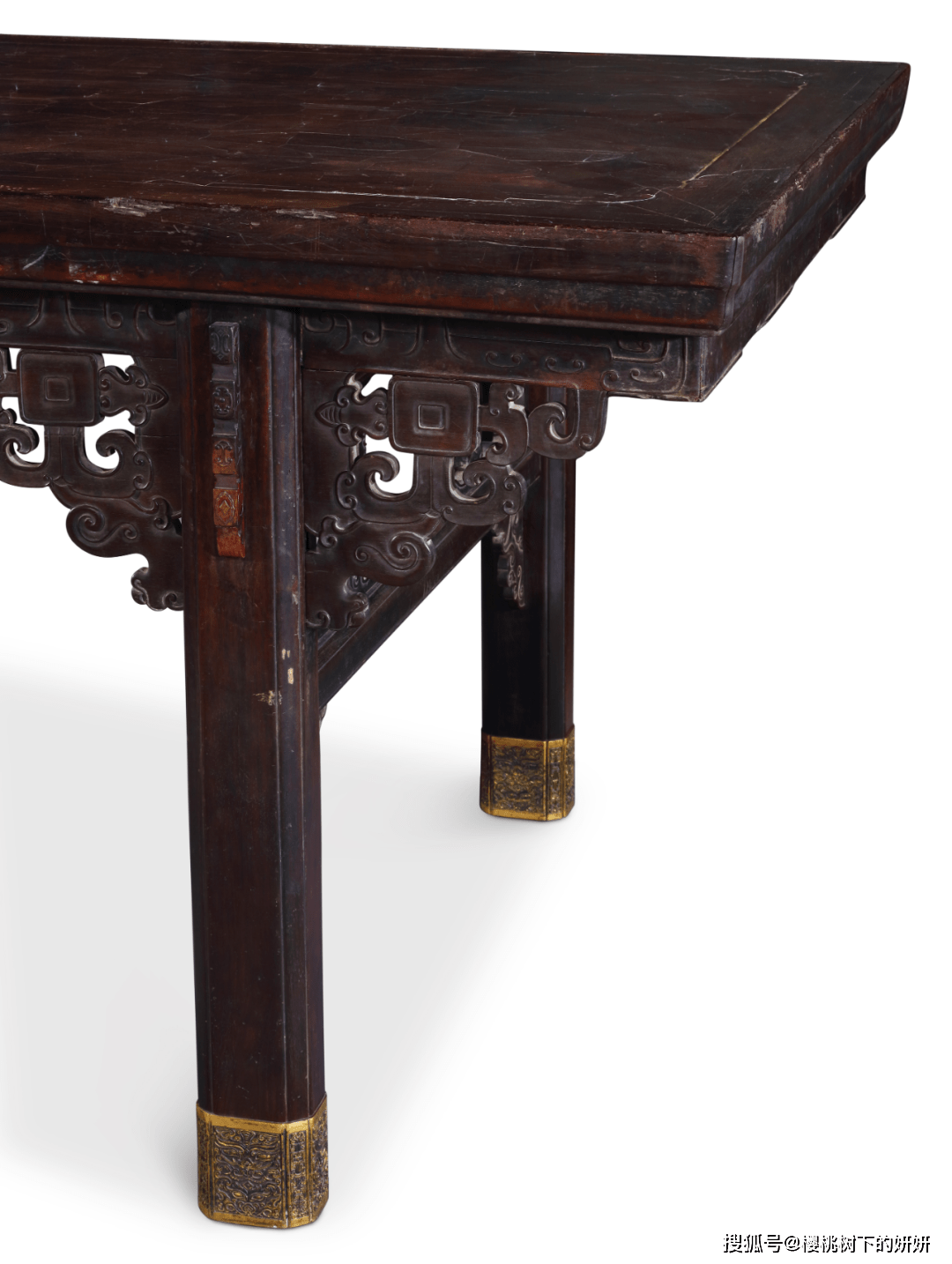 北京保利拍卖:清康熙御制紫檀百衲面螭龙纹大供案_纹饰_家具_图案