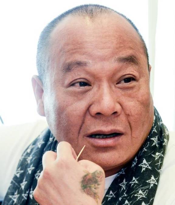 "洪兴大b哥"吴志雄内地走穴捞金 年入千万被封"登台王"_演出_大哥