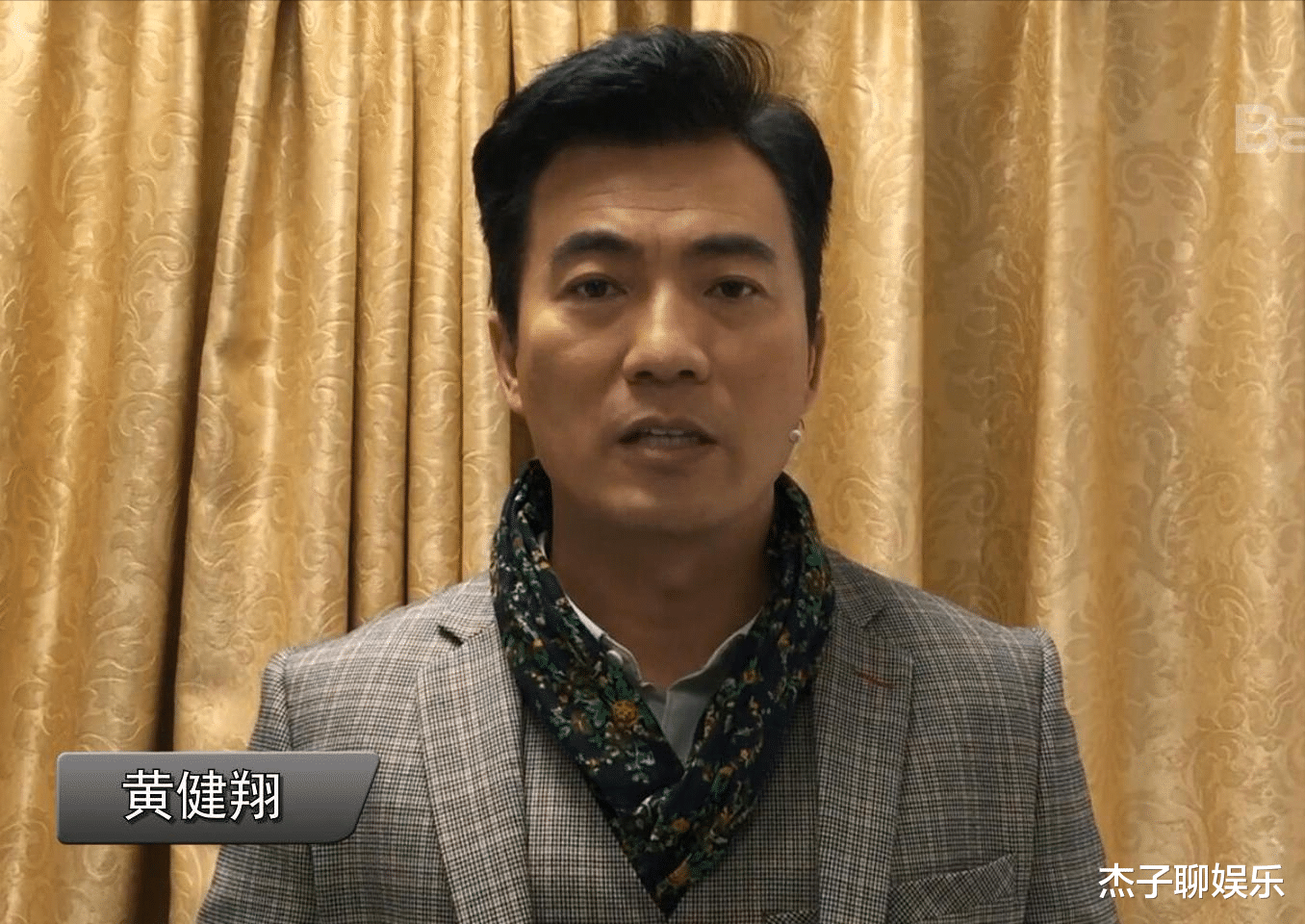 电视体育名嘴黄健翔:二婚再娶后,我依旧放不下她们娘两_解说_工作