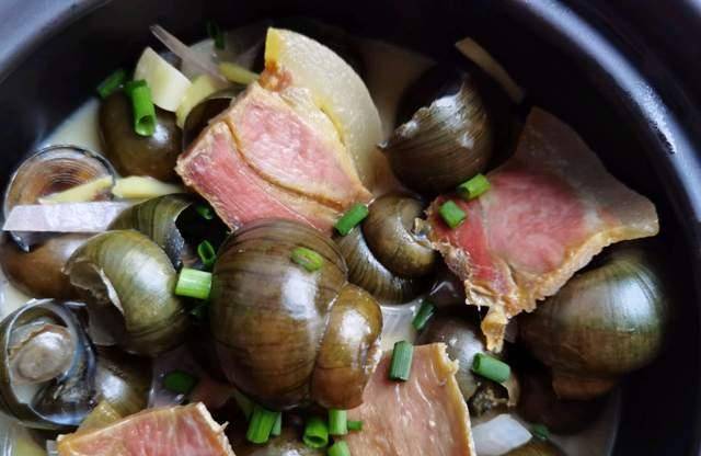 咸肉炖田螺:不止是肉和肉搭配那么简单,味道鲜美贼香_步骤_口感_肉质