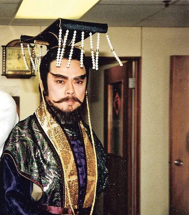 77岁老戏骨罗乐林,出道50年至今不言退,tvb常青树让人佩服_电视剧