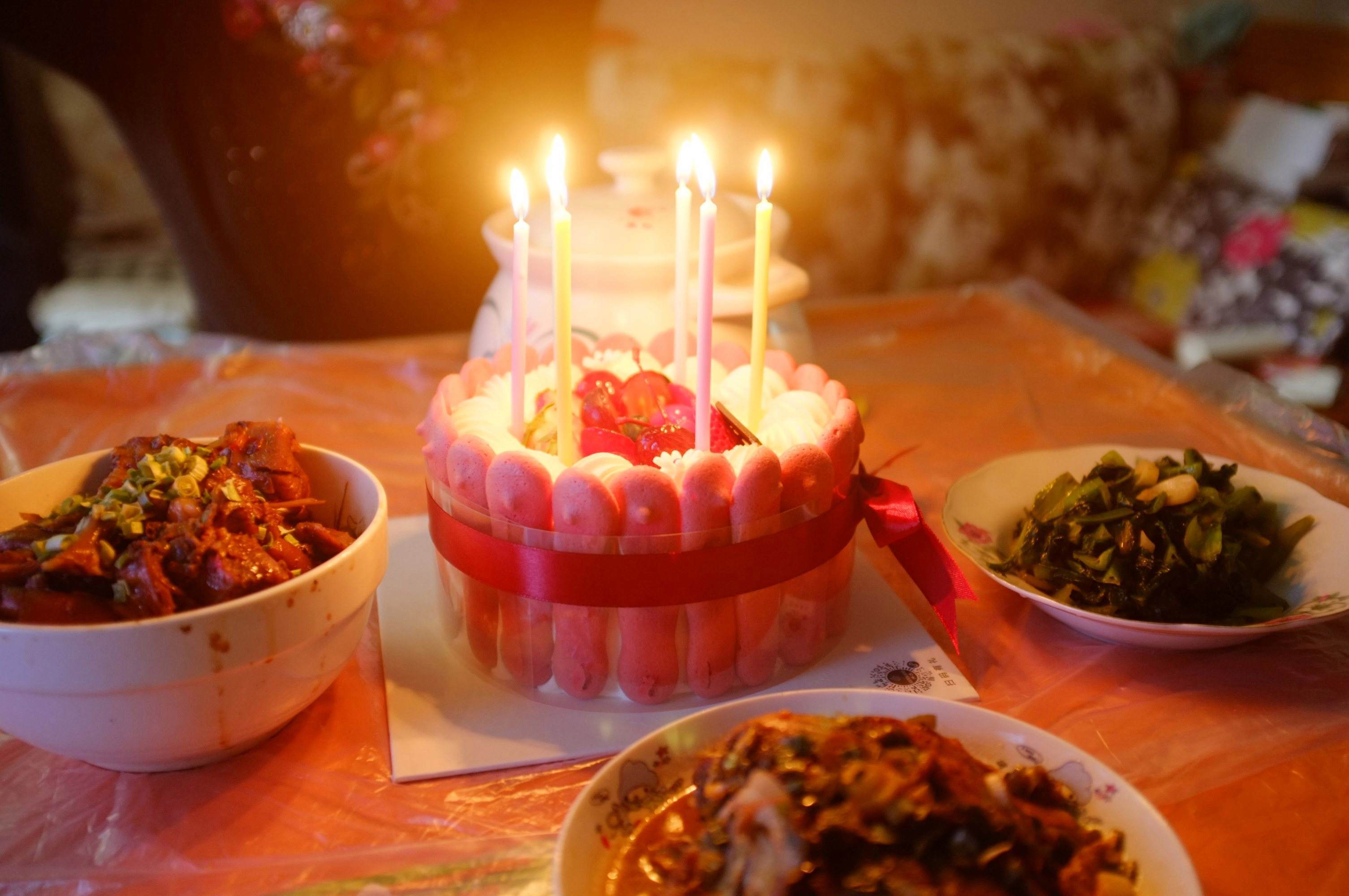 助理开房,发生关系后惨死酒店,助理却只判了强奸罪_李勇_王婷刚_生日