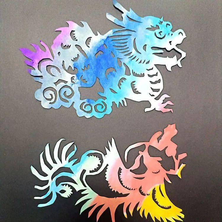 动物篇染色剪纸小动物蝴蝶西游人物服饰篇套色剪纸点击观看视频↓郑人