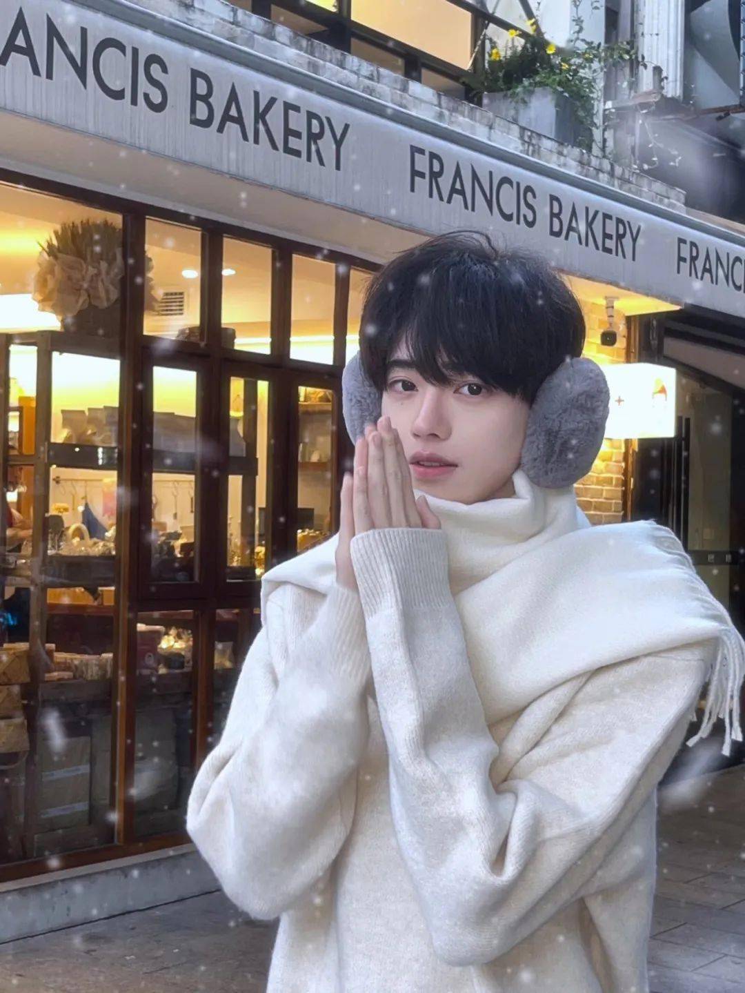 抖音@席鑫锐席鑫锐merrychristmas圣诞npc这不立马来官宣史上最强圣诞