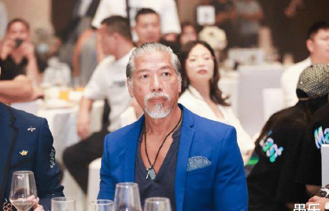 近日,经典"反派"郑浩南,吴启华,张耀扬和吴毅将一起参加活动,活动现场