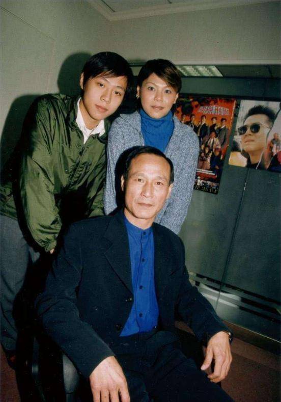 比起成龙的"浪漫爱情","藏"了50年的大佬陈惠敏,才最豪横_吴国英_登记