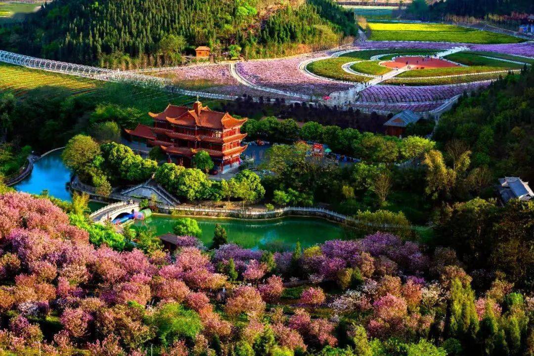 探访贵州醇景区：体验不一样的美酒之旅