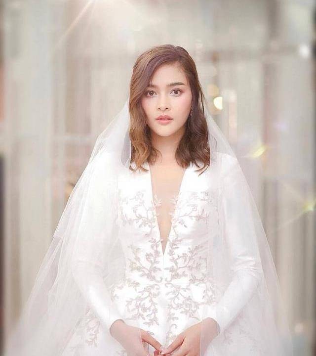 泰剧女星pooklook坦言目前单身,你觉得和mik般配吗?_实力_技能_情话