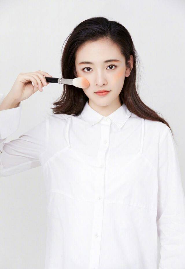 不要名分,宁愿放弃事业,吴倩为什么愿意为张雨剑隐婚生子?